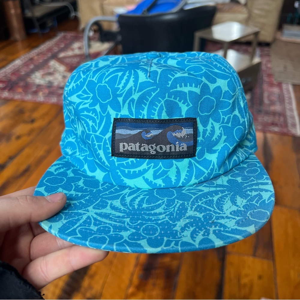 Patagonia hat blue